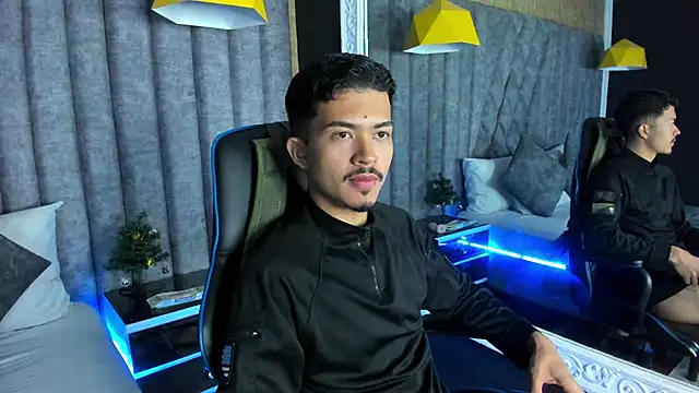 Snapshot of NicolaiKarav chatting on 21, 12, 2025 NicolaiKarav online show from 21, 12, 2025