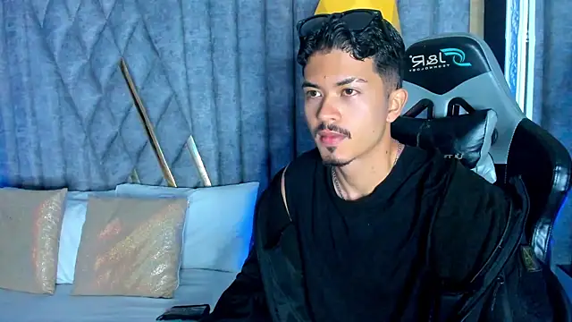 NicolaiKarav online show from 13, 1, 2026