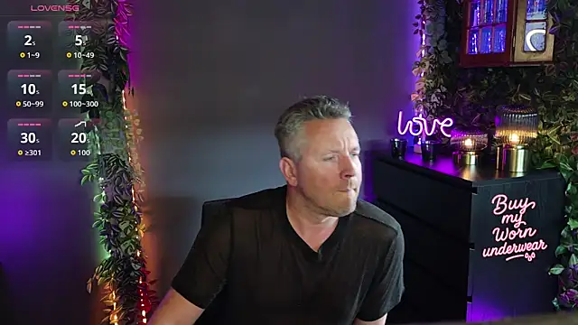 Hunter Fl online show from 13, 4, 2026