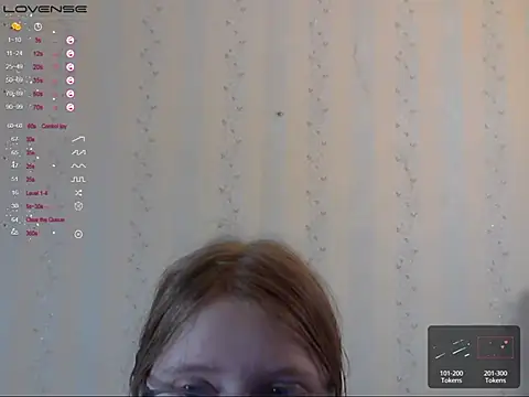 Snapshot of LustfulSarah chatting on 14, 2, 2025 LustfulSarah online show from 14, 2, 2025