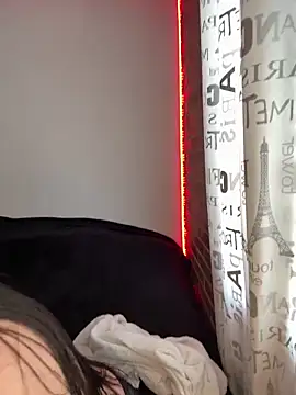 Snapshot of ValeryPalmer chatting on 19, 12, 2025 ValeryPalmer online show from 19, 12, 2025