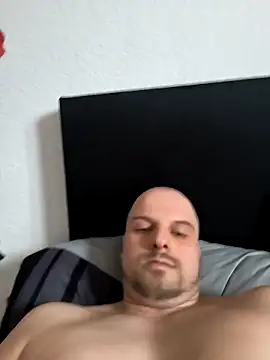 Phoenix2310 online show from 24, 3, 2026