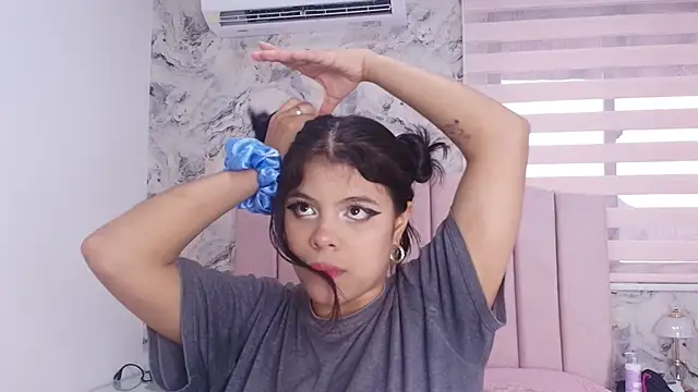 katsumi yan online show from 14, 12, 2025