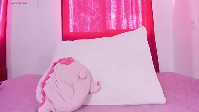 Snapshot of juanaaa_240 chatting on 23, 4, 2026 juanaaa 240 online show from 23, 4, 2026