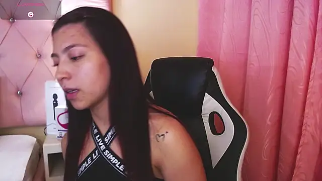 Hillary Thomson online show from 18, 12, 2025