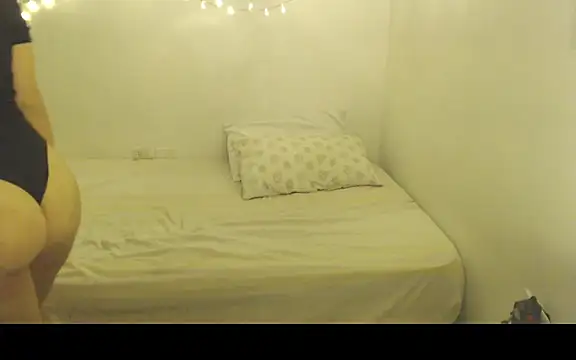 Renata Honey online show from 5, 12, 2025