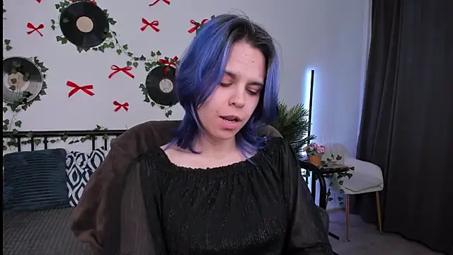 LiraBelle online show from 13, 5, 2026