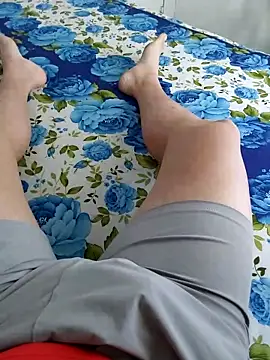 Snapshot of dreamybboy chatting on 14, 2, 2026 dreamybboy online show from 14, 2, 2026