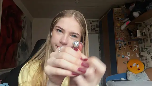 JesicaMortensen online show from 28, 11, 2025