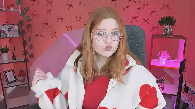 StaceyJensen online show from 27, 11, 2025