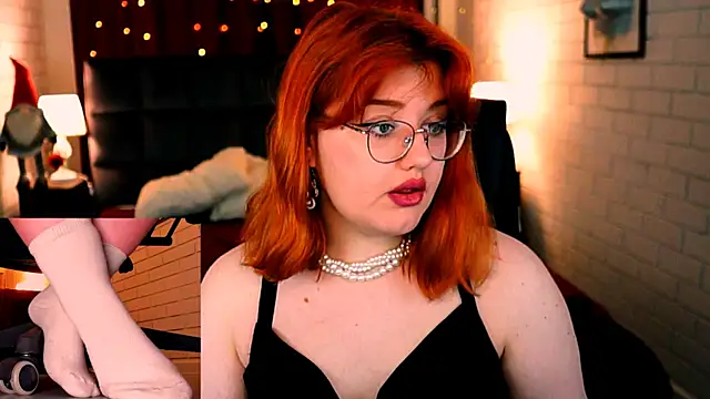 StaceyJensen online show from 11, 5, 2026