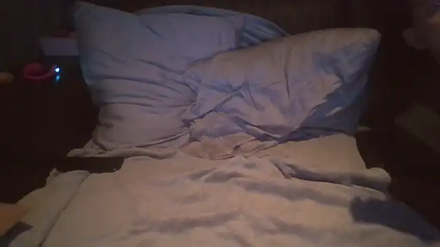 DeeLouLou online show from 20, 12, 2025