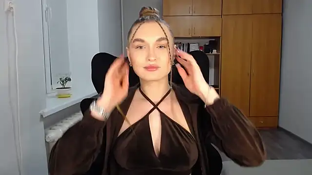 AnyaSmack online show from 15, 2, 2026