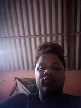 Pretinha021bxd online show from 23, 11, 2025