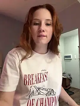 FoxyEmerald online show from 20, 12, 2025