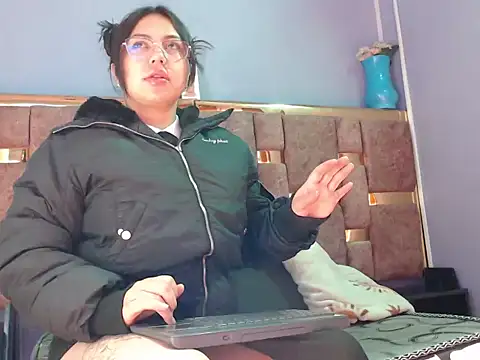 Snapshot of SHIZUKA_WET chatting on 16, 12, 2025 SHIZUKA WET online show from 16, 12, 2025