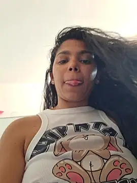 Snapshot of Mia_Rosex chatting on 13, 12, 2025 Mia Rosex online show from 13, 12, 2025