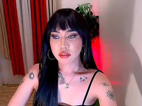 Snapshot of multicummer_staycey chatting on 4, 12, 2025 multicummer staycey online show from 4, 12, 2025