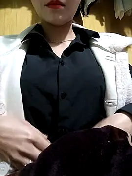 Snapshot of bong-ngo- chatting on 1, 12, 2025 bong-ngo- online show from 1, 12, 2025