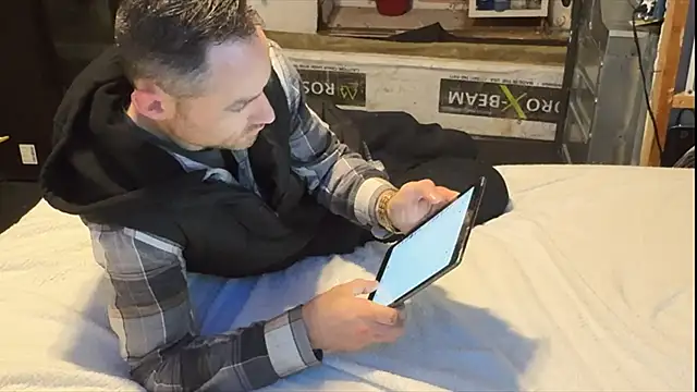 famous1tad online show from 26, 11, 2025