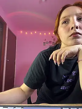 Snapshot of Davne_ chatting on 17, 3, 2026 Davne online show from 17, 3, 2026