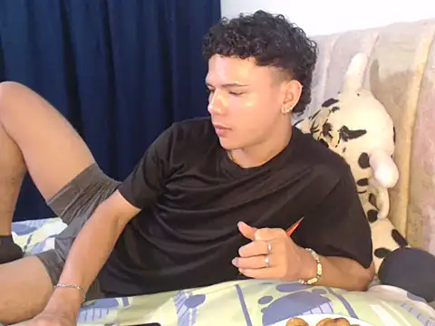 secret justin7 online show from 20, 12, 2025