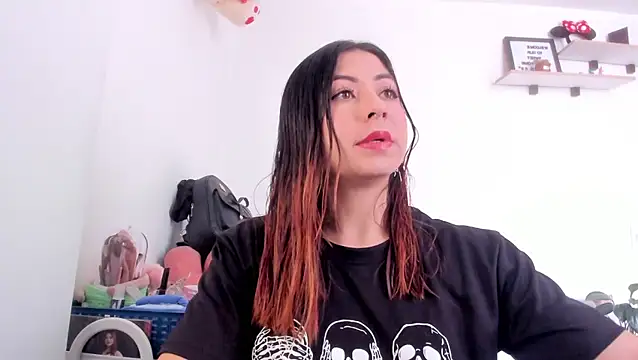 MaddieHunter online show from 12, 3, 2026