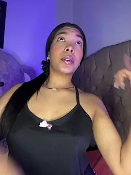 KarolRojas 22 online show from 10, 2, 2026