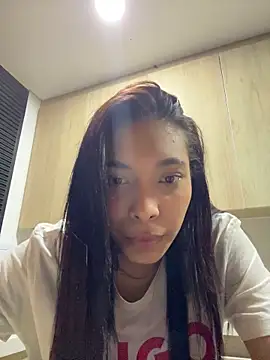 Snapshot of KarolRojas_22 chatting on 12, 6, 2026 KarolRojas 22 online show from 12, 6, 2026