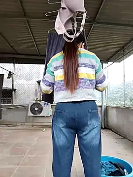 HanniZii online show from 22, 12, 2025