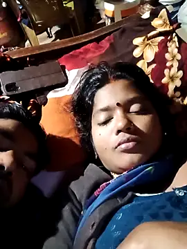 Curvy Vamikaa online show from 22, 12, 2025