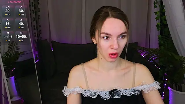 molly crystal online show from 2, 2, 2026