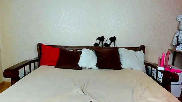 ReadheadSlut online show from 15, 1, 2026