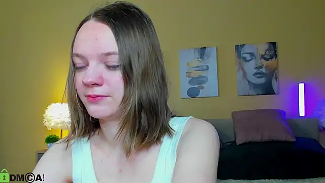 Olivia Riesz online show from 25, 3, 2026