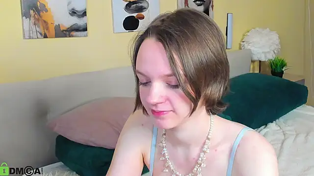 Olivia Riesz online show from 5, 5, 2026