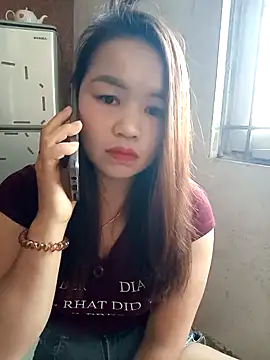 Snapshot of arina-11 chatting on 18, 12, 2025 arina-11 online show from 18, 12, 2025