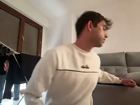 Hugoo 21 online show from 24, 11, 2025