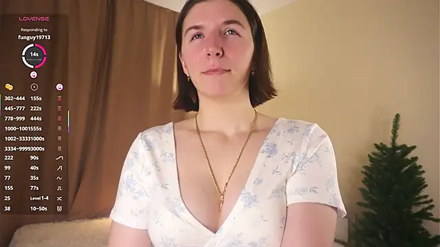 AnnalisaYeary online show from 18, 12, 2025