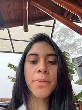 Miia moonn online show from 5, 3, 2026