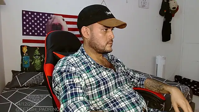 holegape online show from 5, 12, 2025