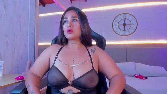 Julietaa 1 online show from 5, 12, 2025