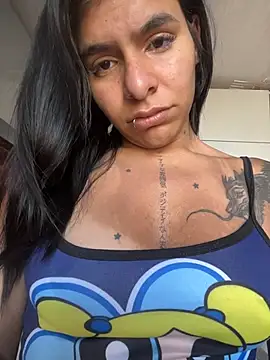 SaraAndrade  online show from 7, 3, 2026