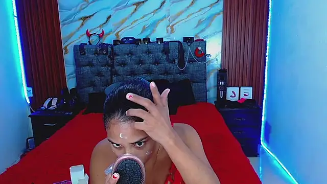 Meryandcris online show from 18, 3, 2026