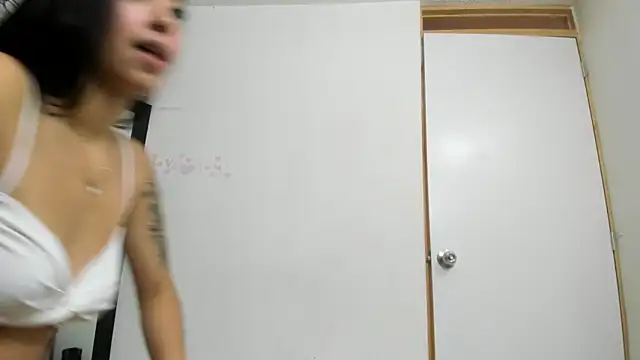 angel pink7 online show from 16, 12, 2025