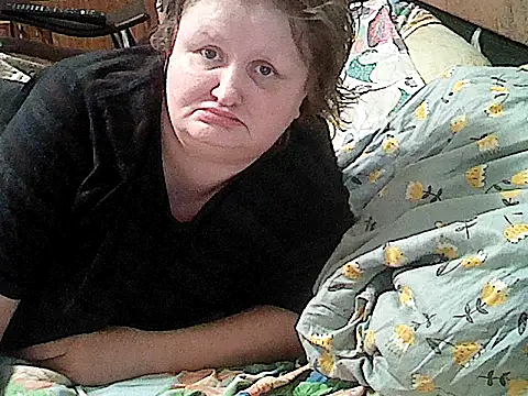 Snapshot of natalya4312 chatting on 19, 12, 2025 natalya4312 online show from 19, 12, 2025