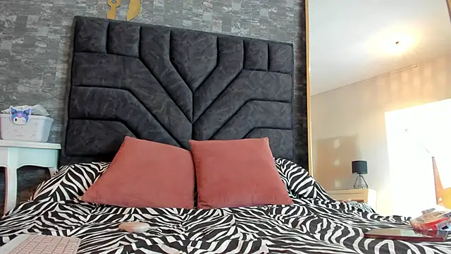 Megan Kuromi online show from 20, 12, 2025