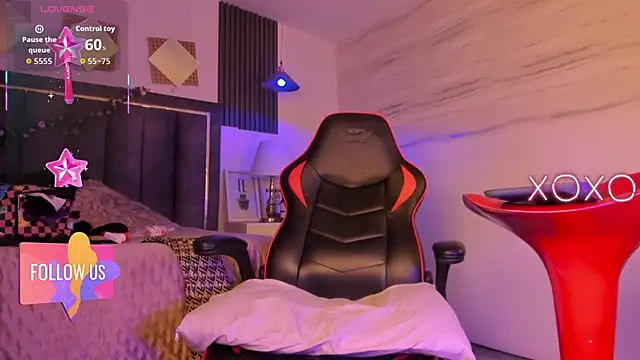 Snapshot of seexy_valen chatting on 7, 1, 2026 seexy valen online show from 7, 1, 2026