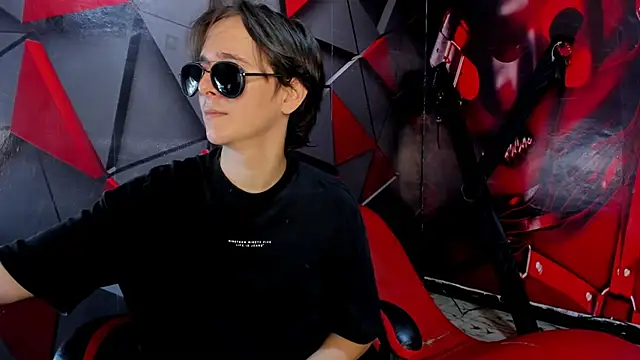 Aaron LatinMen2 online show from 2, 12, 2025