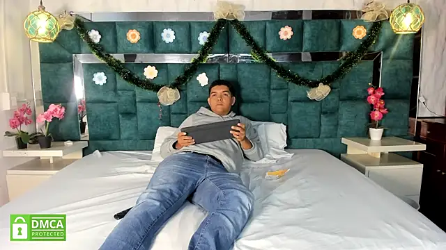 Snapshot of _bonnyandclyde chatting on 6, 1, 2026 bonnyandclyde online show from 6, 1, 2026