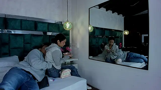  bonnyandclyde online show from 2, 3, 2026